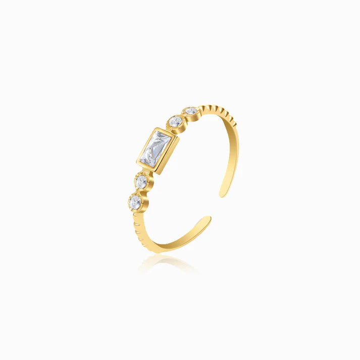 Anel em Aço Dourado com Zircónias