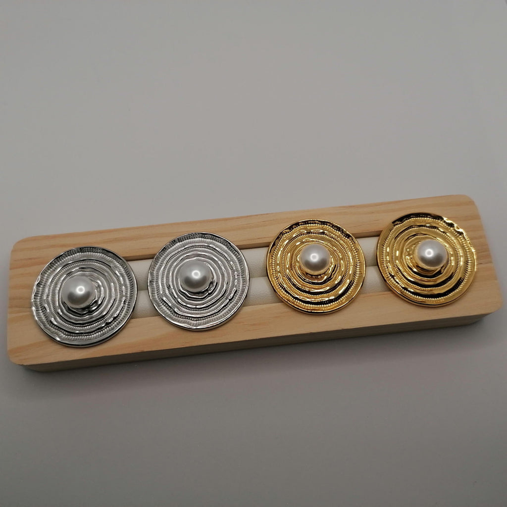 Brincos em Aço Dourado Geométricos