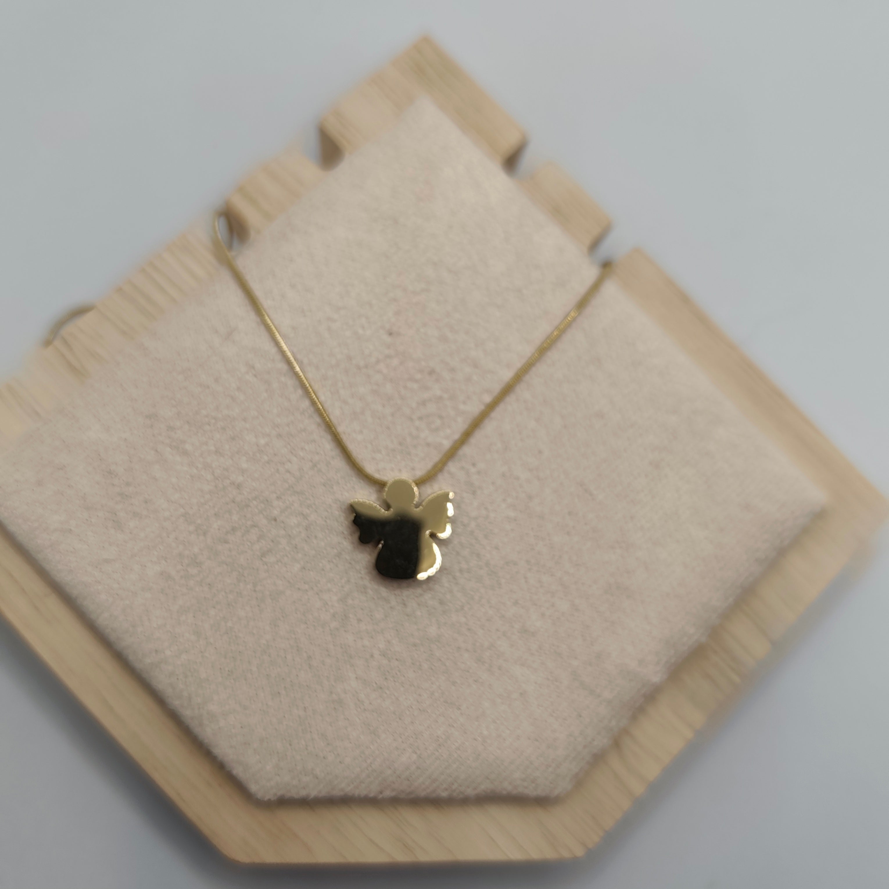 Colar Aço Dourado Anjo
