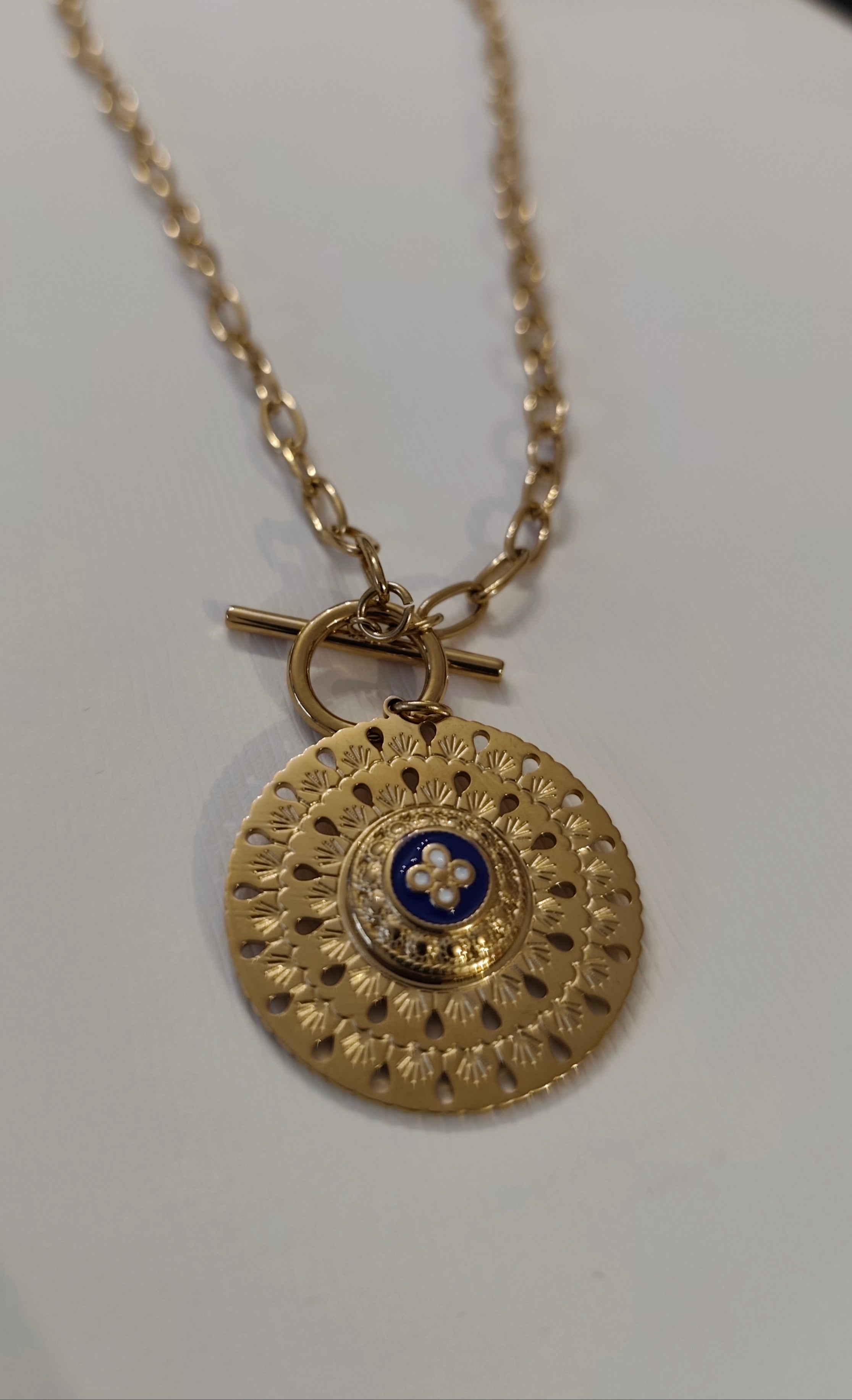 Colar Aço Dourado Rosa Portuguesa T