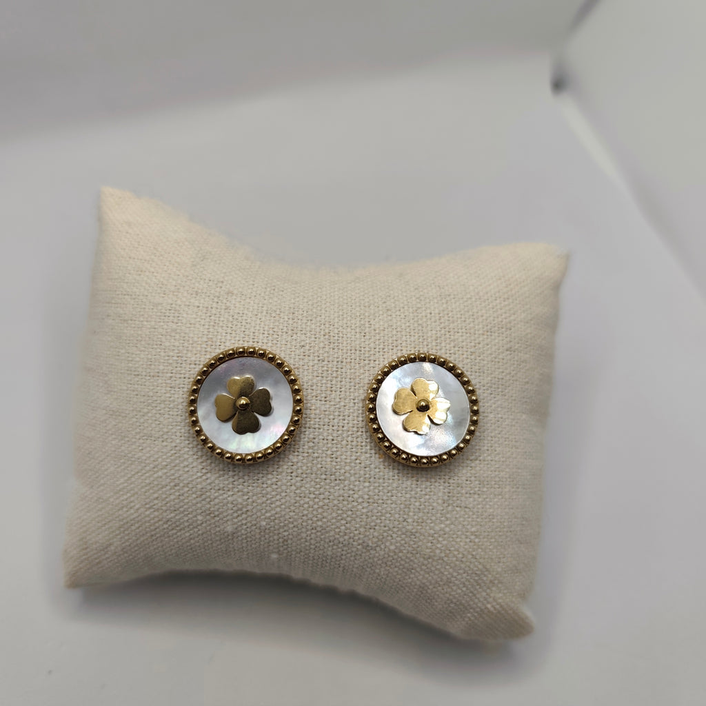Brincos Aço Dourado Trevo