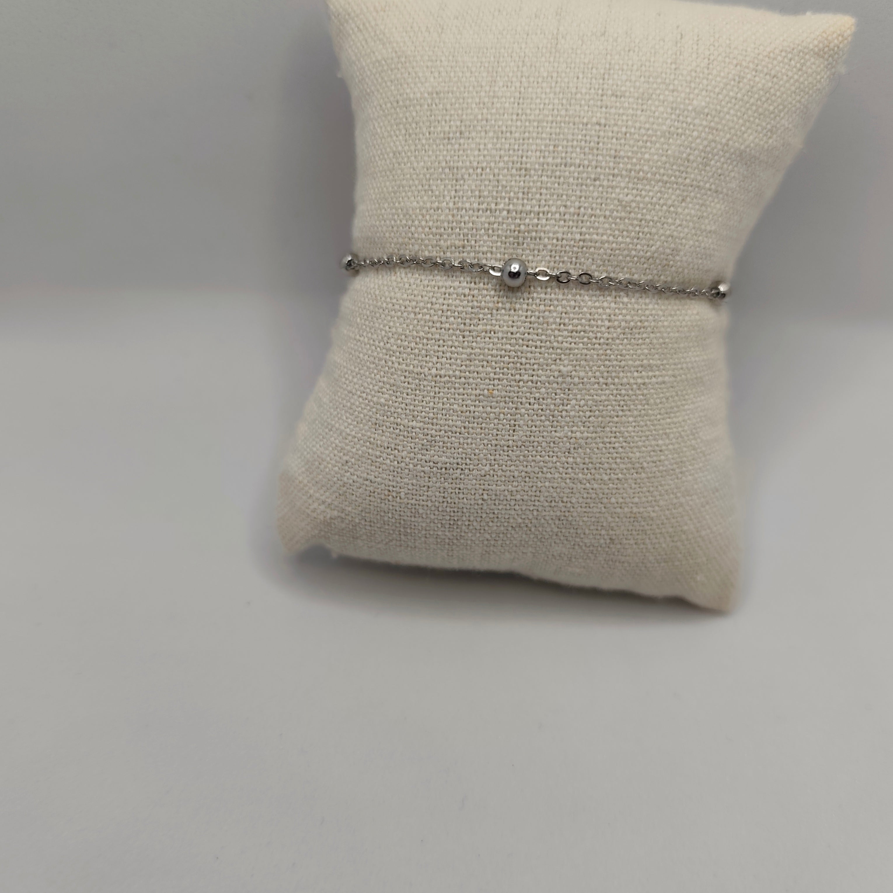 Pulseira Aço Prateado Bolinhas