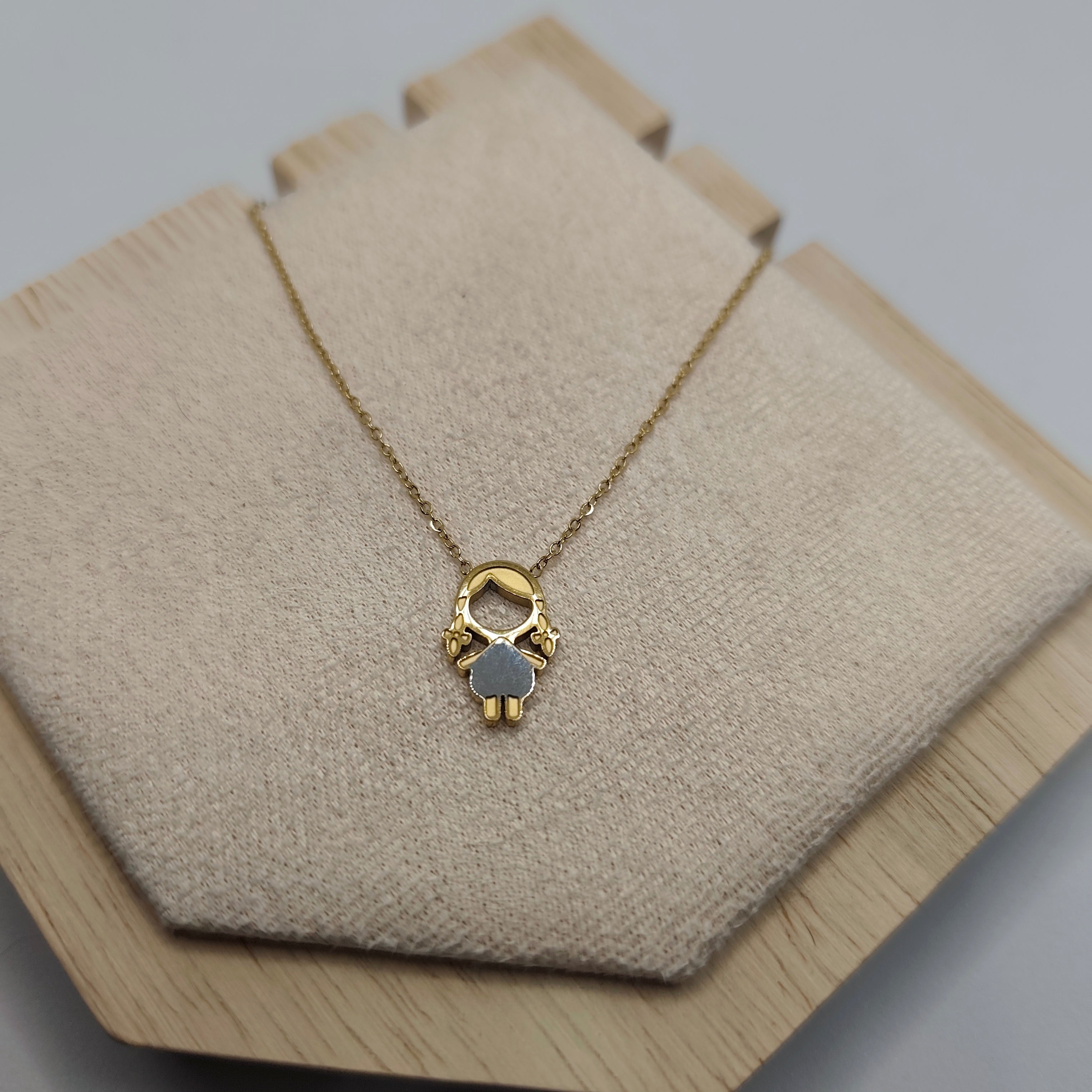 Colar Aço Dourado Menina